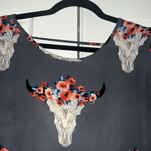 ALTAR’D STATE Flowy Top - Picture 2 of 6